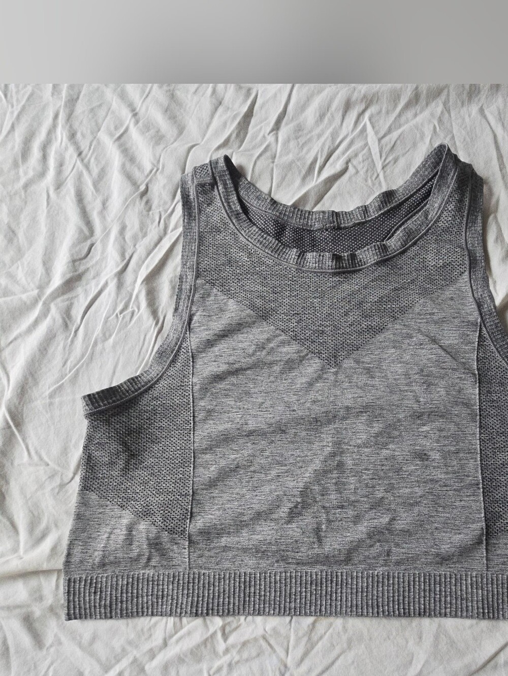 Women's Grey Seamless Crop Tank Top